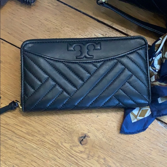 Tory Burch Loy - Picture 2 of 5